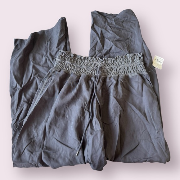 NWT FP Movement Free People Wide Leg Twill Drawstring Pants medium - Picture 2 of 5